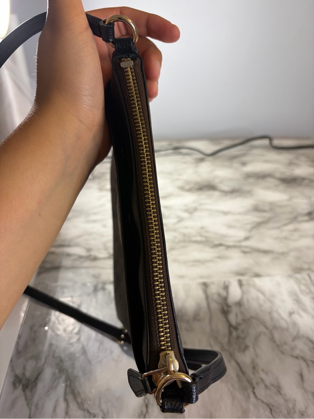 Coach Brown Signature Crossbody with Black Strap - Picture 5 of 11